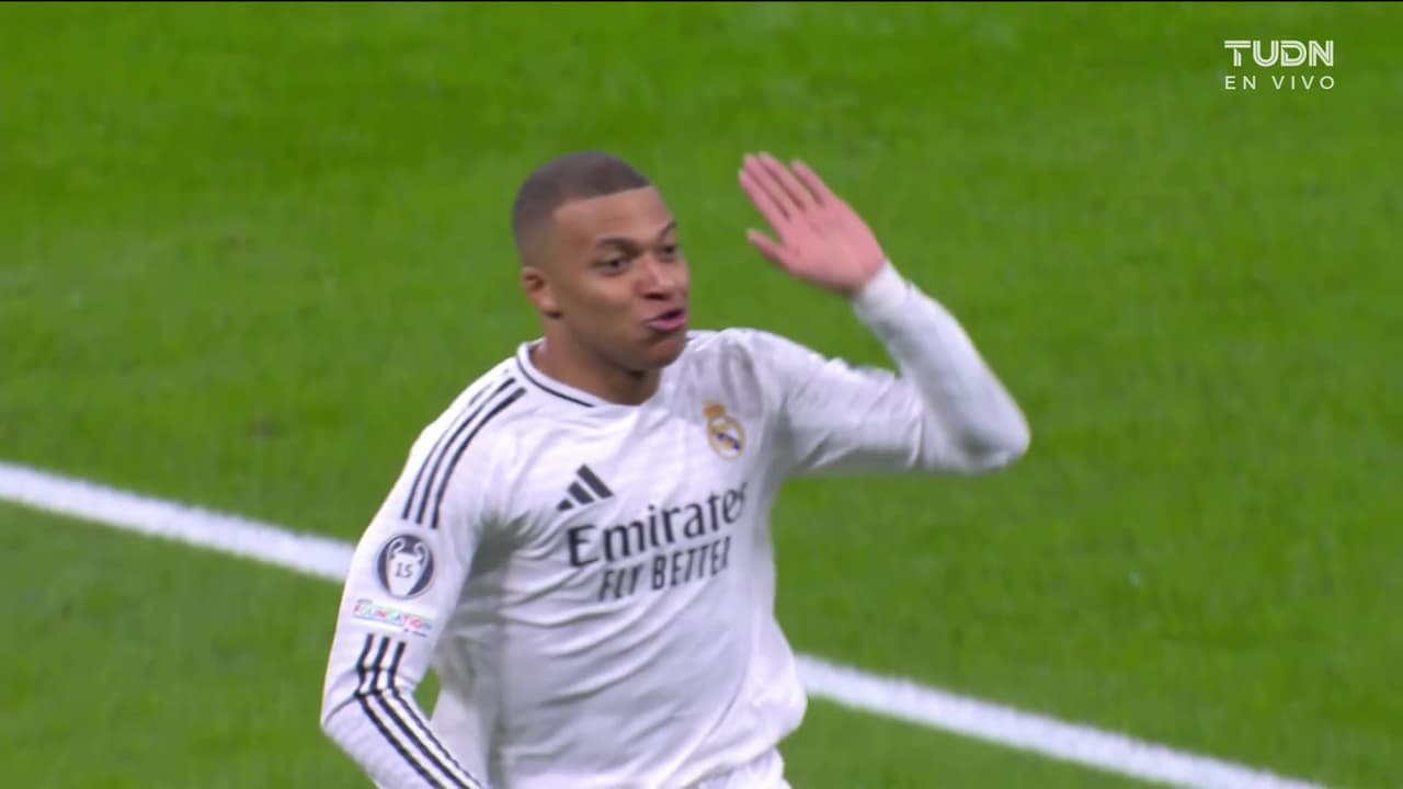 ¡Gol del Real Madrid! Mbappé mete sombrerito al arquero y pone el 1-0
