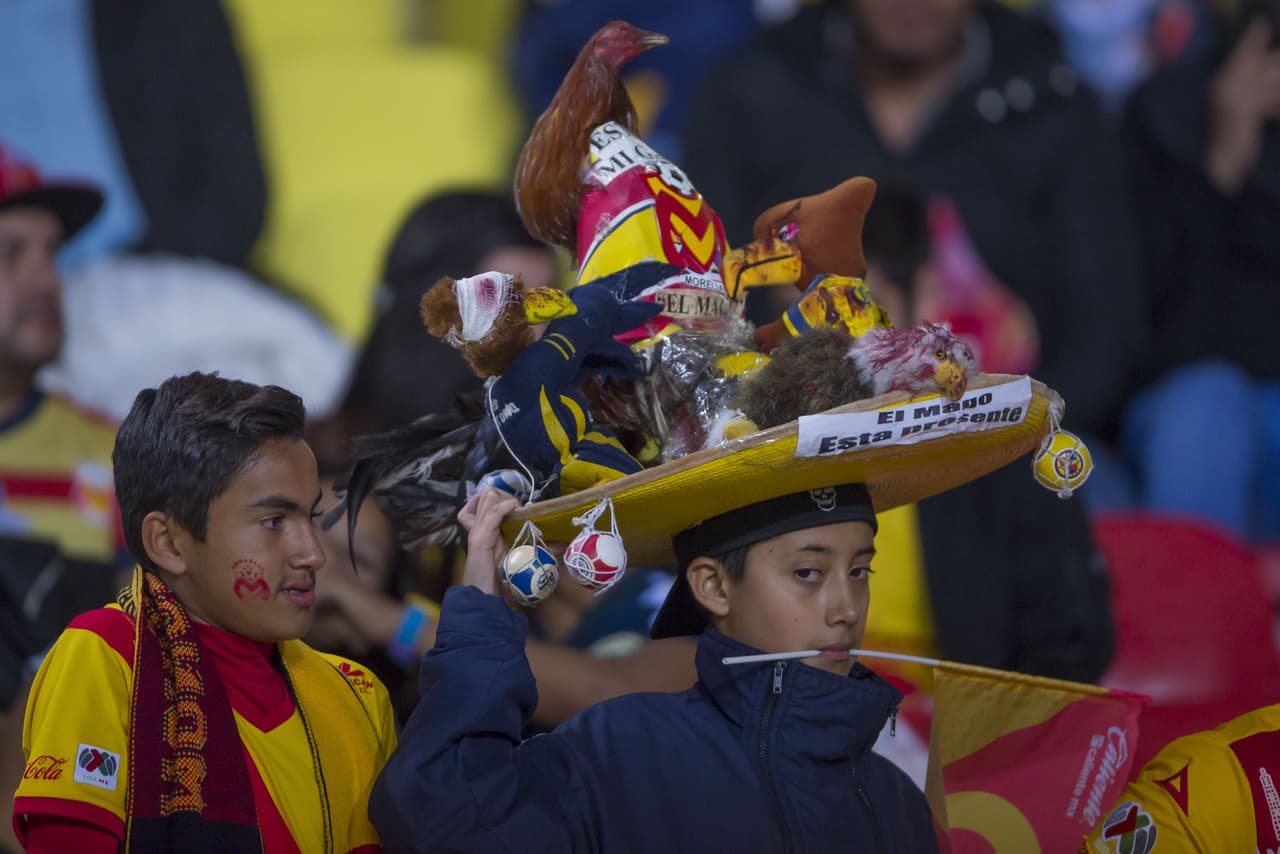 ¡Sombrero de campeonato! ¿Algún recuerdito para llevarle a la familia?