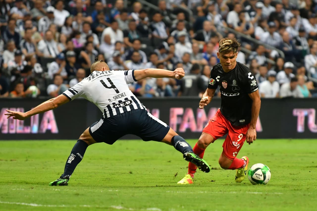 Los hidrocálidos siguieron buscando el arco rival a pesar de la desventaja en el complemento del partido.