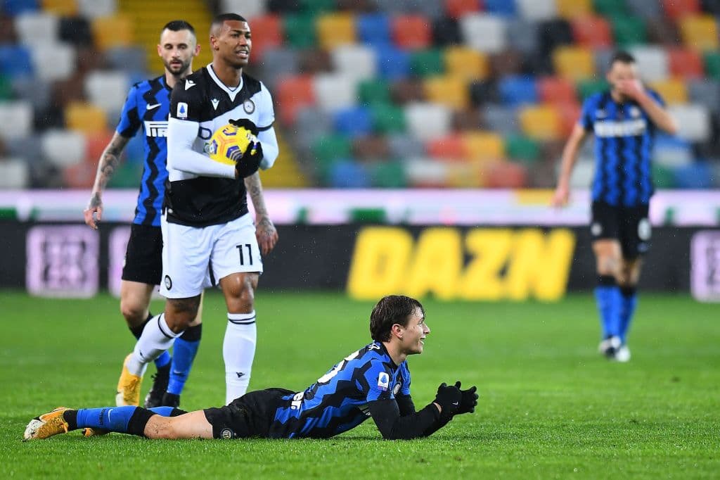 Los goles no llegaron al Friuli en el empate entre Udinese e Inter. Los de Conte dejaron ir la oportunidad de igualar en puntos al Milan y cierran la jornada como segundos con 41 puntos.