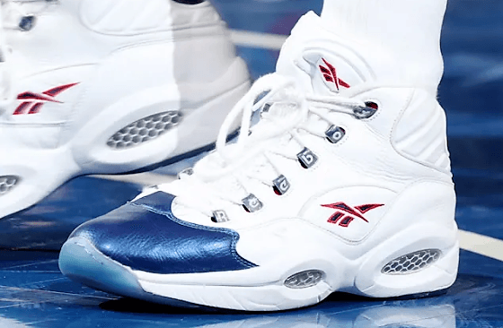 El guardia del Orlando Magic Terrence Ross sacó del armario unos Reebok Question.