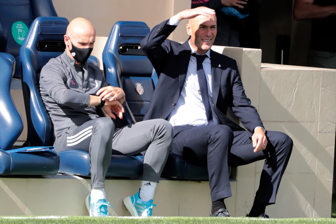 ¡El disparo de Morales en el segundo palo en la portería de Cortuois!