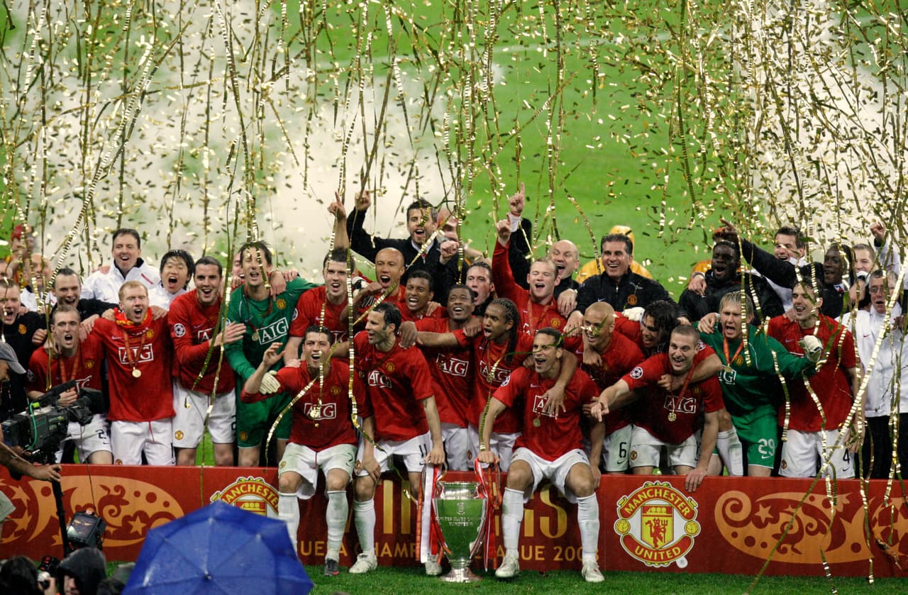 Manchester United - 3 títulos, 1967/68, 1998/99 y 2007/2008 donde derrotaron en la final al Chelsea.