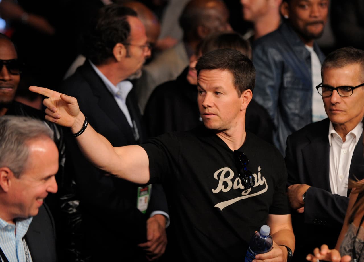 El actor Mark Wahlberg ha asistido a otras peleas de Mayweather anteriormente y, esta contra McGregor no será la excepción.