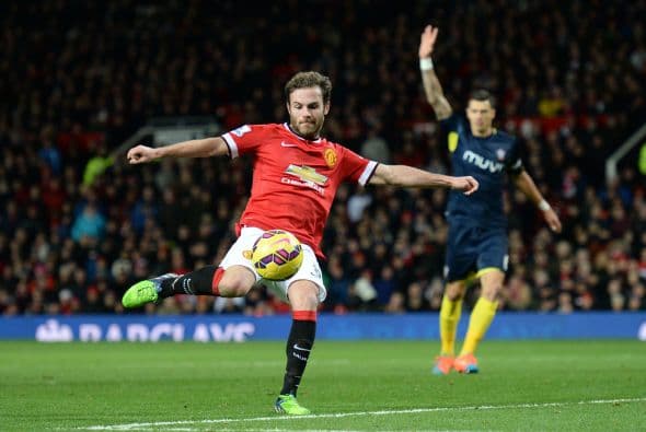 Juan Mata tuvo varias ocasiones al frente pero la dirección no estuvo del lado del delantero español.