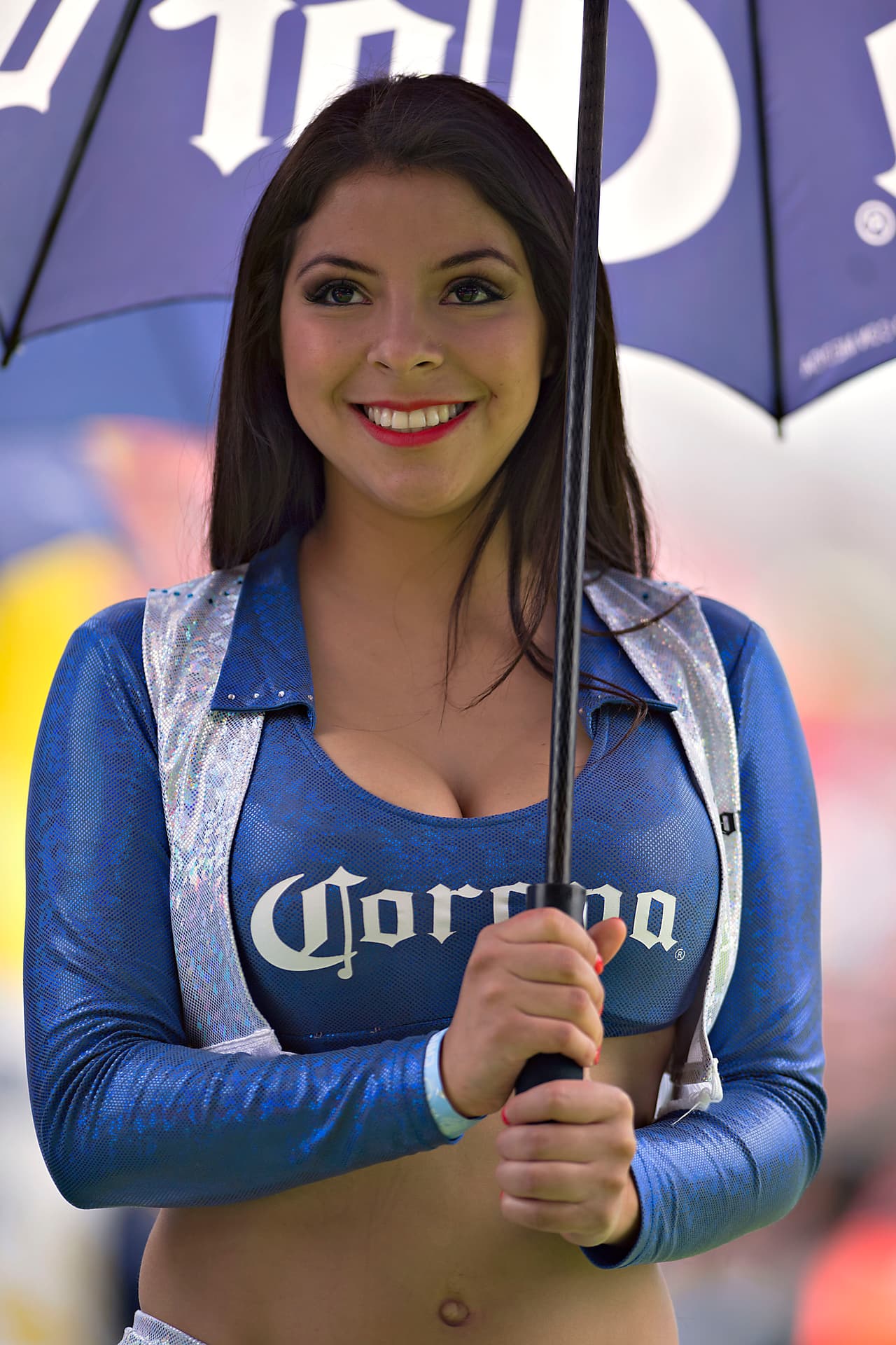 La belleza de las porristas en la fecha 16