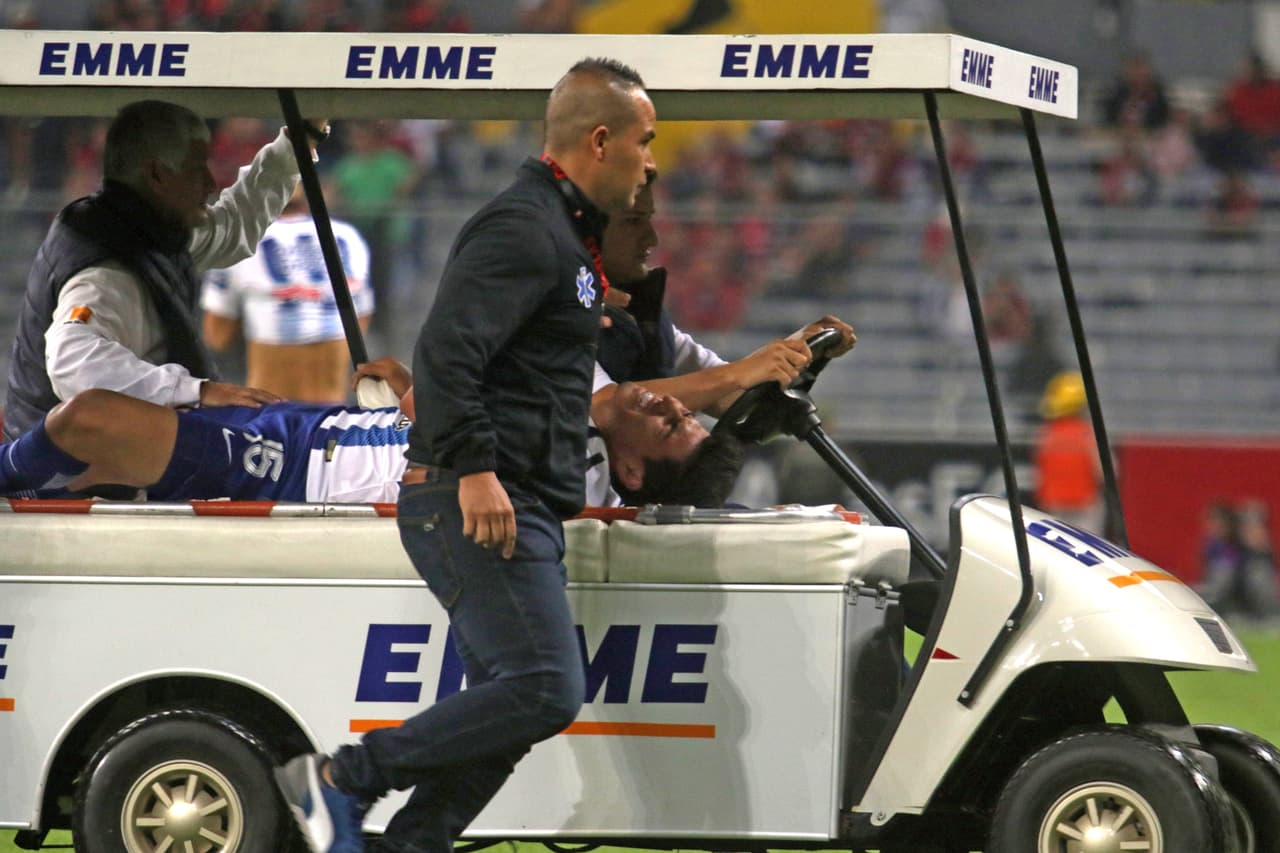 Erick Gutiérrez dejó el juego al minuto 18 por una lesión. su lugar fue ocupado por Erick Daniel Sánchez.