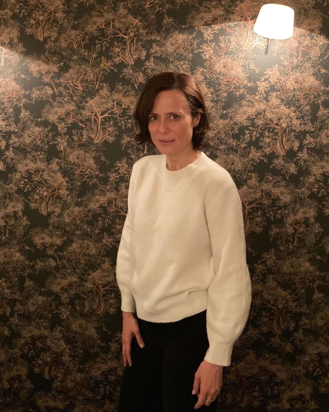 Tras esta develación, Aitana Sánchez Gijón también dejó ver cómo lucirá en el rodaje y su personaje en este filme se llamará Teresa.