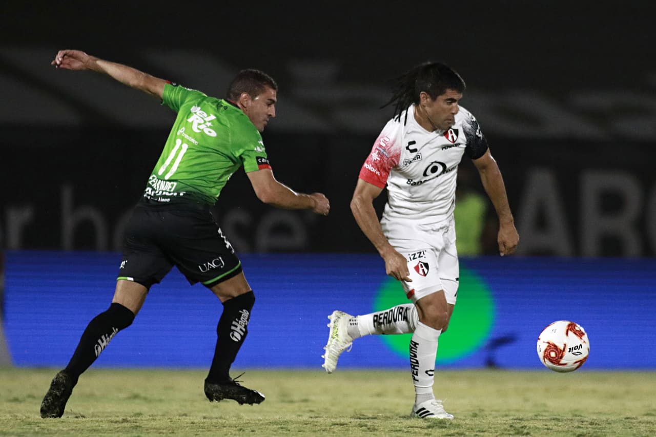 El partido bajó de ritmo para la segunda mitad, aunque Bravos tenía destellos de genialidades.