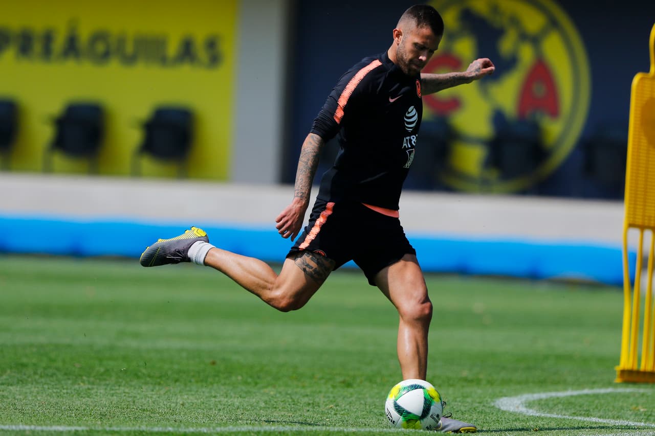 El regreso de Mateus Uribe a los entrenamiento con América es uno de los hechos que Miguel Herrera analizó durante la práctica de su equipo con miras a buscar ser más protagonistas en el Clausura 2019.