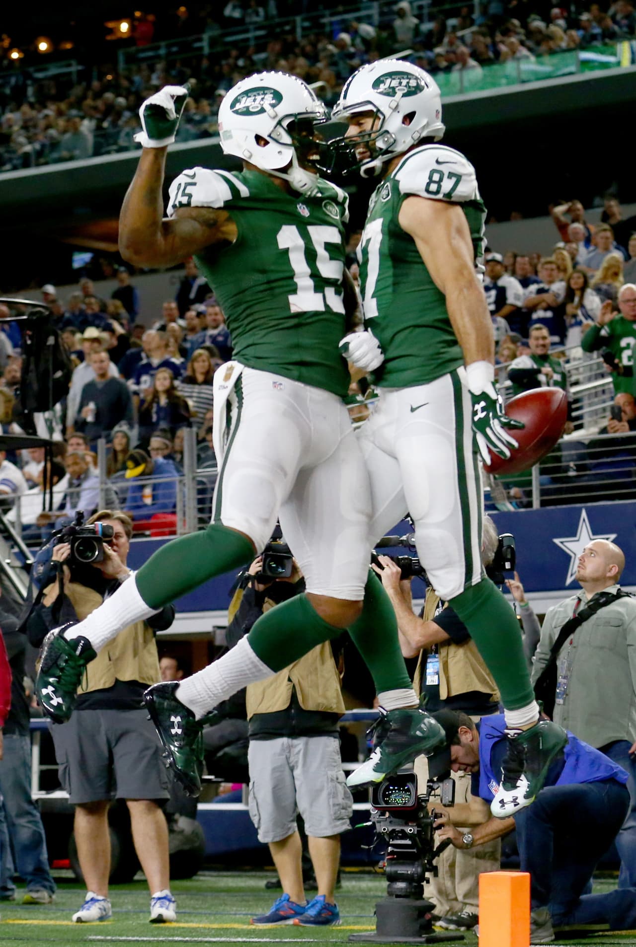 Los Jets lograron mantener el marcador en 19 a 16 y vuelan a 'play offs'