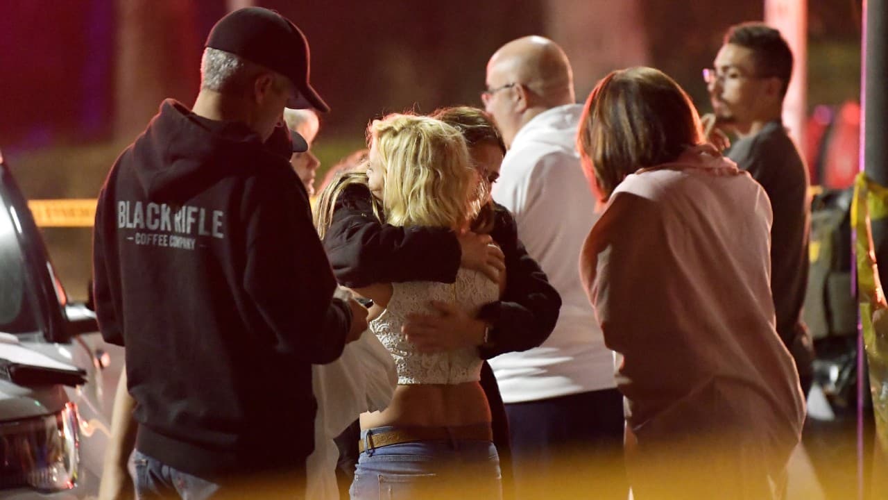 La tragedia de Thousand Oaks conmueve al mundo del deporte