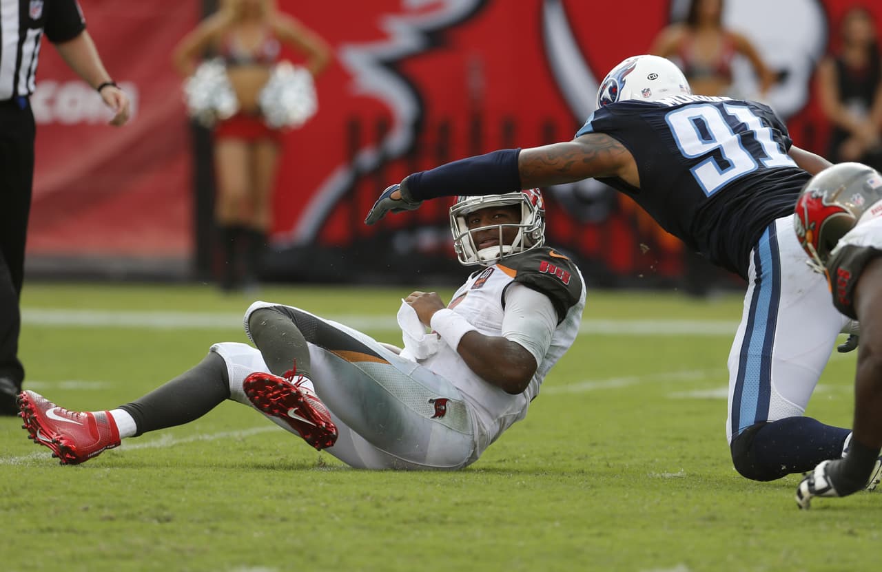 No te pierdas las mejores imágenes del duelo de la Semana 1, en el que los Tennessee derrotaron a domicilio a los Tampa Bay Buccaneers por 42-14.