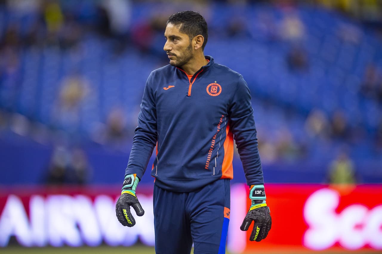 Cruz Azul igualó 1-1 en su visita a Montreal y avanzó a las Semifinales gracias al marcador global; Uriel Antuna adelantó a La Máquina antes de que Rudy Camacho emparejara las acciones.