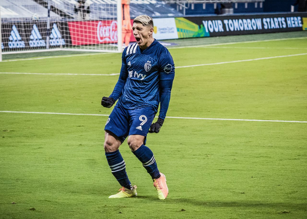 Lesión aleja a Pulido de última convocatoria del 2020 con el Tri