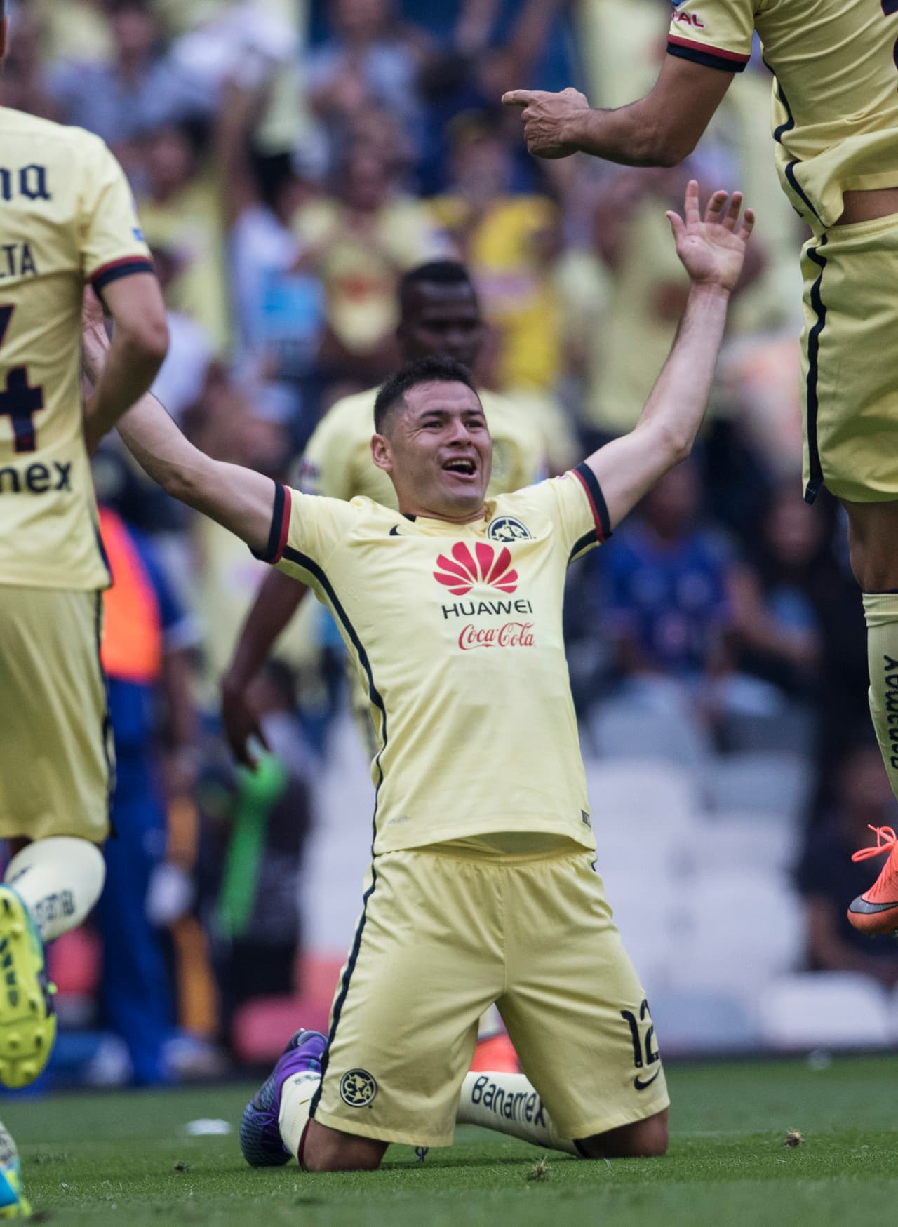 Pablo Aguilar, América.- A pesar de las actuaciones del equipo de Coapa, Pablo ha colaborado con un par de goles en lo que va del torneo, logrando así sumar 36 puntos. Su valor en el Univision Deportes Fantasy es de $6.1 millones.