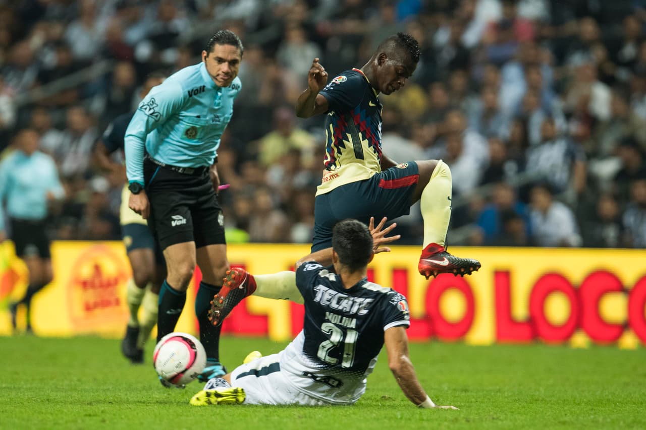 Durante el tiempo regular el partido ofreció pocas emociones en ambos marcos.