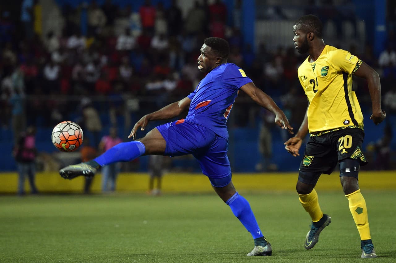 Kemar Lawrance: Posición: Defensa: Edad: 22 años. Club NY Red Bulls. Veces seleccionado: 22: Descripción: A pesar de su corta edad, Kemar es uno de los jugadores con más experiencia ya que disputó como titular los torneos Copa Oro y Copa América de 2015. Asimismo, es un jugador que además de ser un buen defensor tiene llegada de gol.