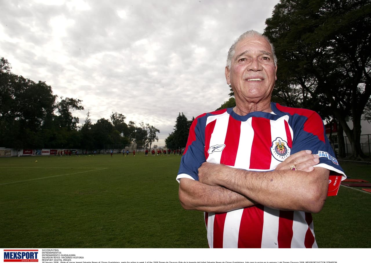 <b>Primer campeón continental: </b>Chivas de Guadalajara, en la época del 'Campeonísimo', fue el primer campeón de la Copa de Campeones de la Concacaf en 1962.