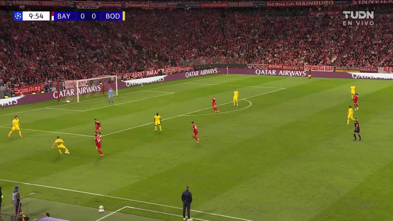 ¡TIRO ATAJADO! disparo por Harry Kane.
