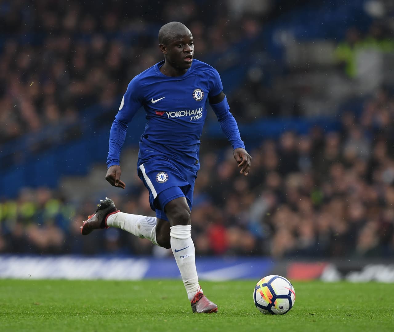 PSG estaría pensando en seducir a N'Golo Kanté para la próxima temporada en su deseo de volver al club más francés e ir saliendo de jugadores extranjeros.