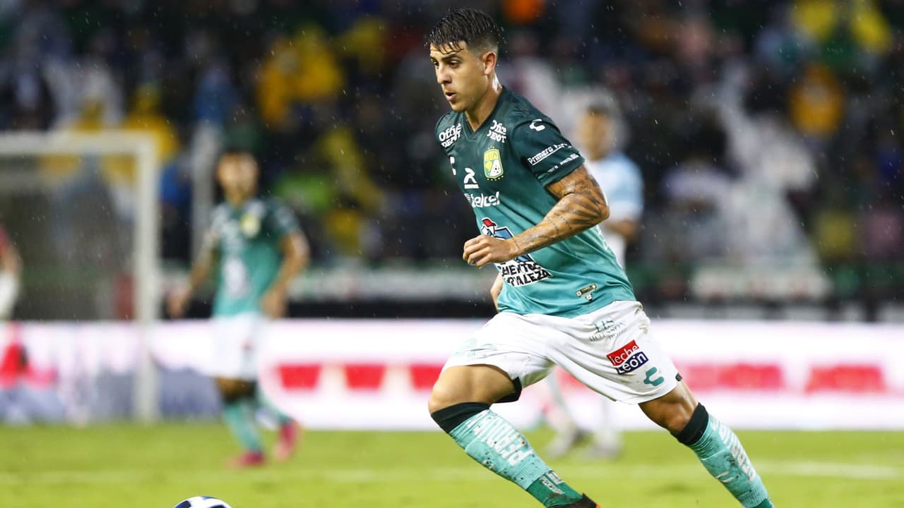 Santiago Colombatto debió salir tras lesión al minuto 1 y su participación en el arranque de la Liguilla está en duda.