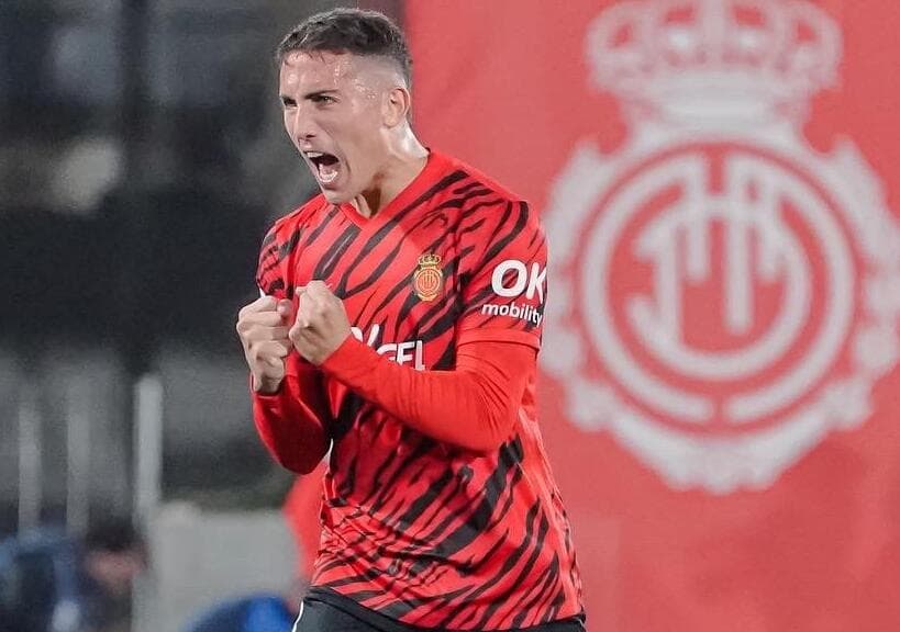 <b>BRAIAN CUFRÉ</b> - defensor (26 años): el lateral por izquierda se incorpora al plantel de New York City FC como cedido por el RCD Mallorca de LaLiga de España durante la temporada 2023. El jugador -que también pasó por el Málaga español- surgió de las divisiones inferiores de Vélez Sarsfield, equipo con el que jugó entre 2015 y 2020.