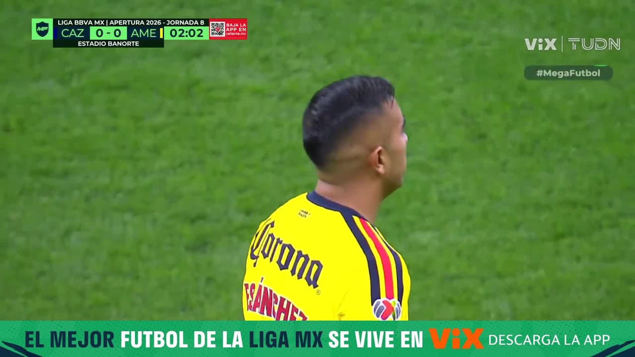 ¡Zapatazo de Chiquito Sánchez mete el primer susto a Kevin Mier!