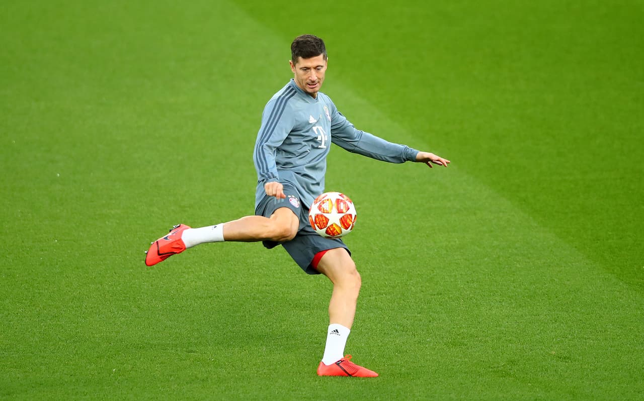 Bayern Munich cuenta con todas sus figuras para su visita a Liverpool en el juego de ida de los Octavos de final de la Champions League en una de las llaves más cerradas en esta instancia.