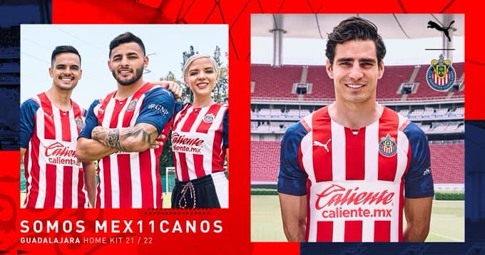 Chivas presento su famoso jersey con franjas blancas y rojas junto a un uniforme negro que utilizarán cuando jueguen de visita.