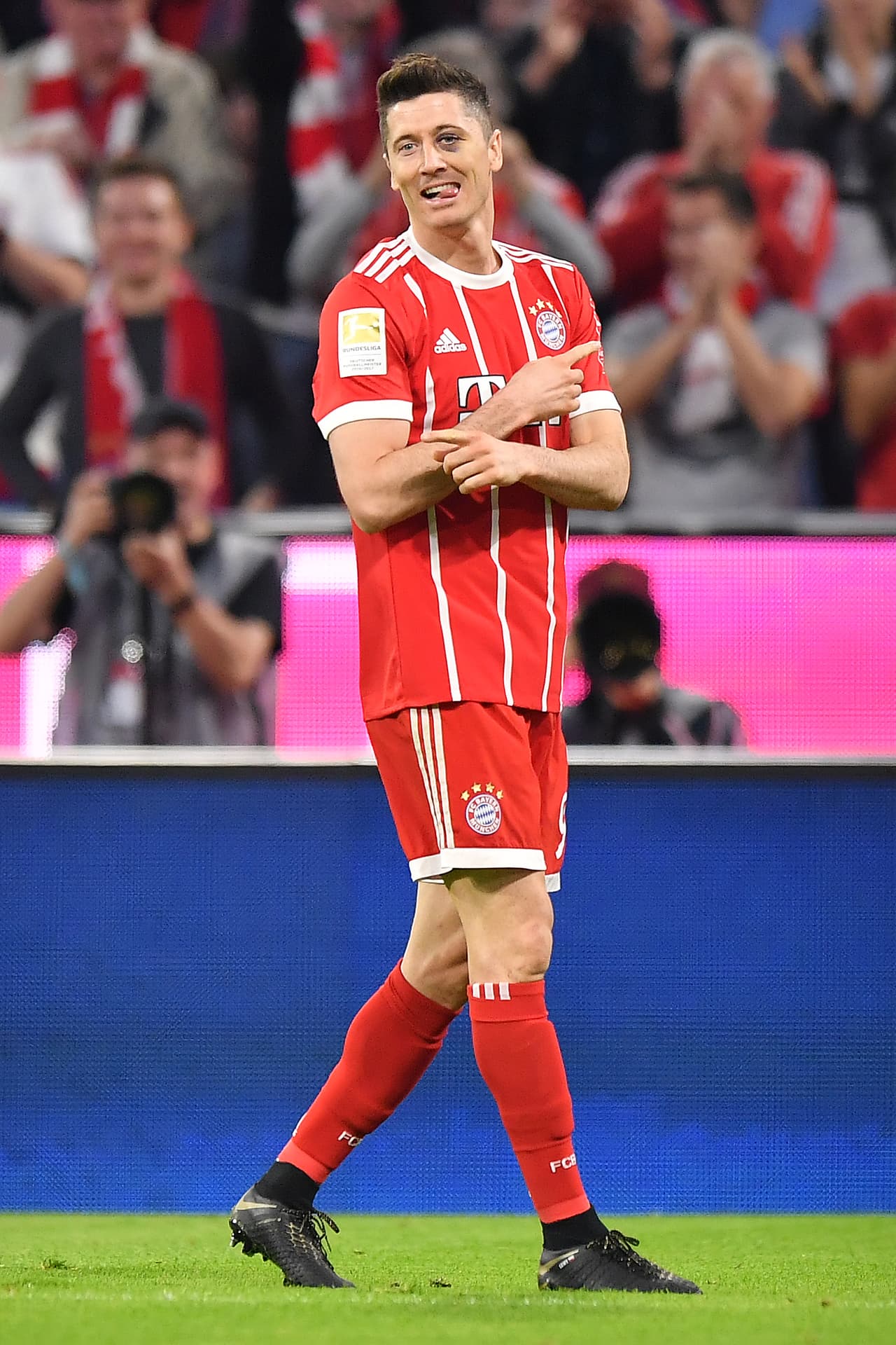 La última anotación llegó por intermedio de Lewandowski con asistencia de Joshua Kimmich en el minuto 82. Otro de los cambios que le daba resultado para Heynckes.