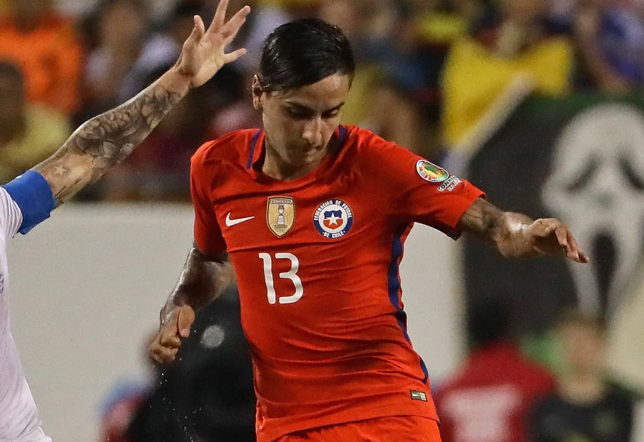 Erick Pulgar: aunque hizo parte de la plantilla, no sumó minutos y para este amistoso también está convocado.