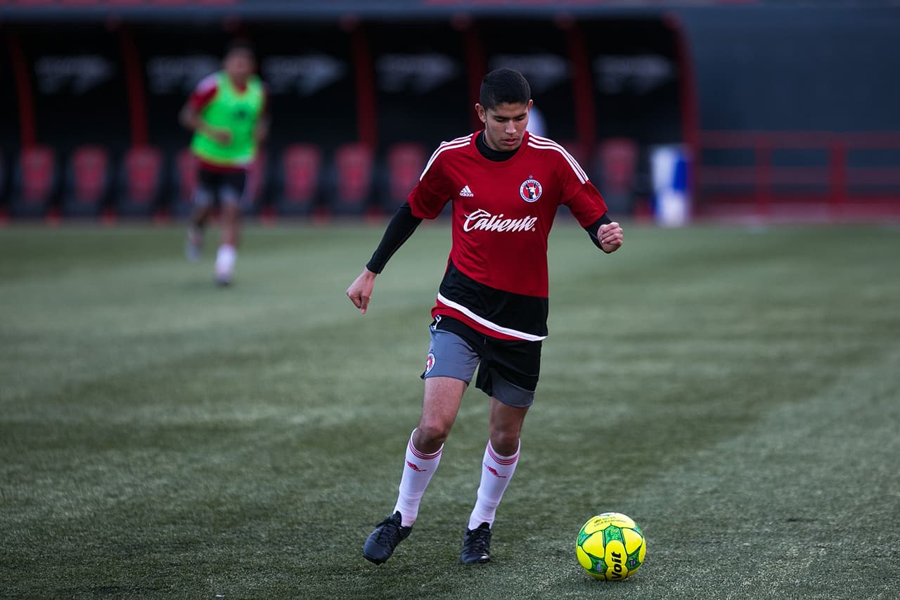 Bajas: Carlos Vargas (América).