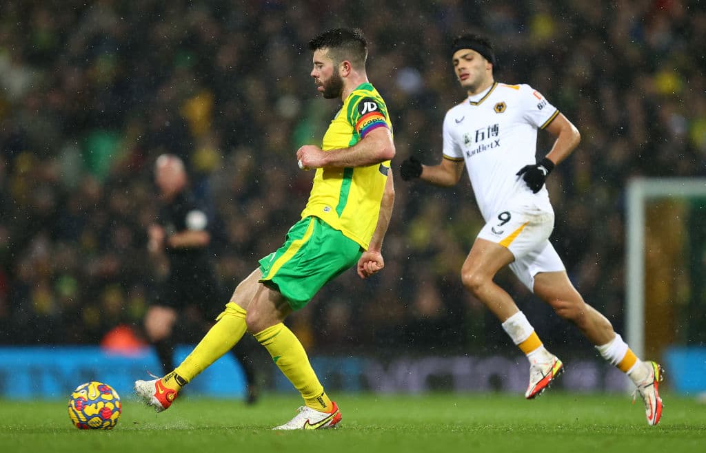 Los locales fueron los que tomaron la iniciativa del encuentro, aunque no sirve de mucho y se conforman con el empate 0-0 frente al Wolverhampton.