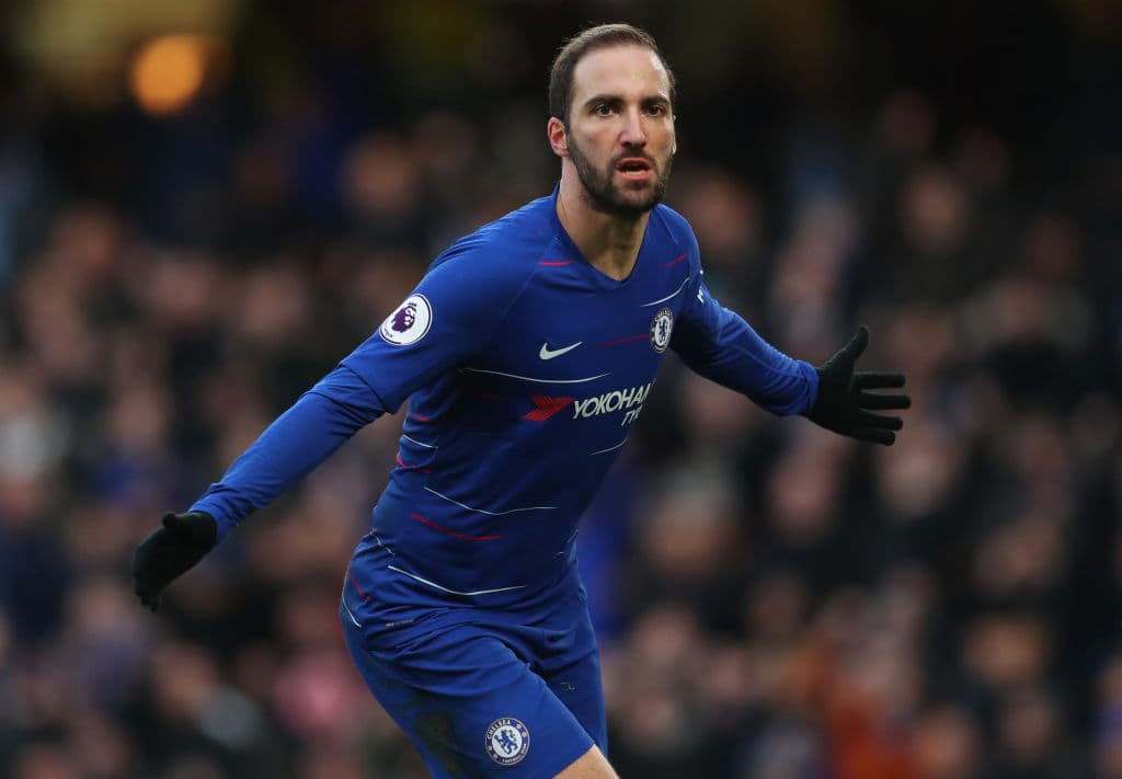 En el mundo el club que más invirtió fue el Chelsea, un total de 83,6 millones de dólares para adquirir a jugadores como el argentino Gonzalo Higuaín.
