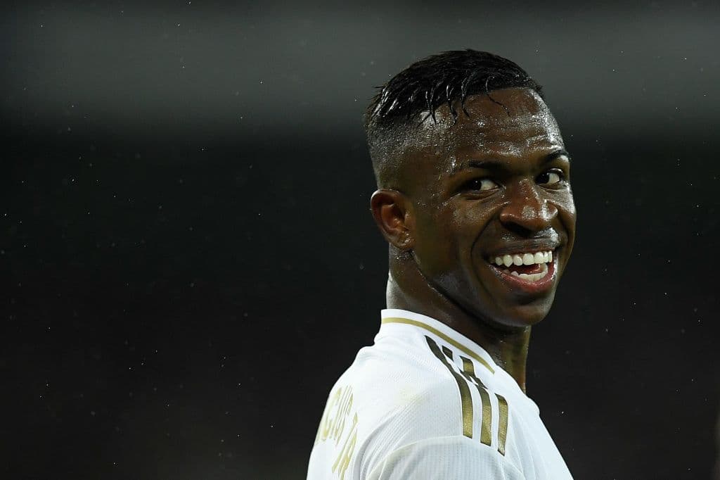 El brasileño desequilibró, marcó y volvió loco a Piqué y Semedo. Anotó y fue el mejor del encuentro.