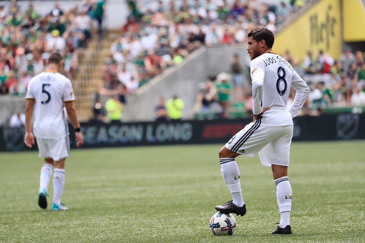 Jonathan dos Santos debutó en derrota del LA Galaxy