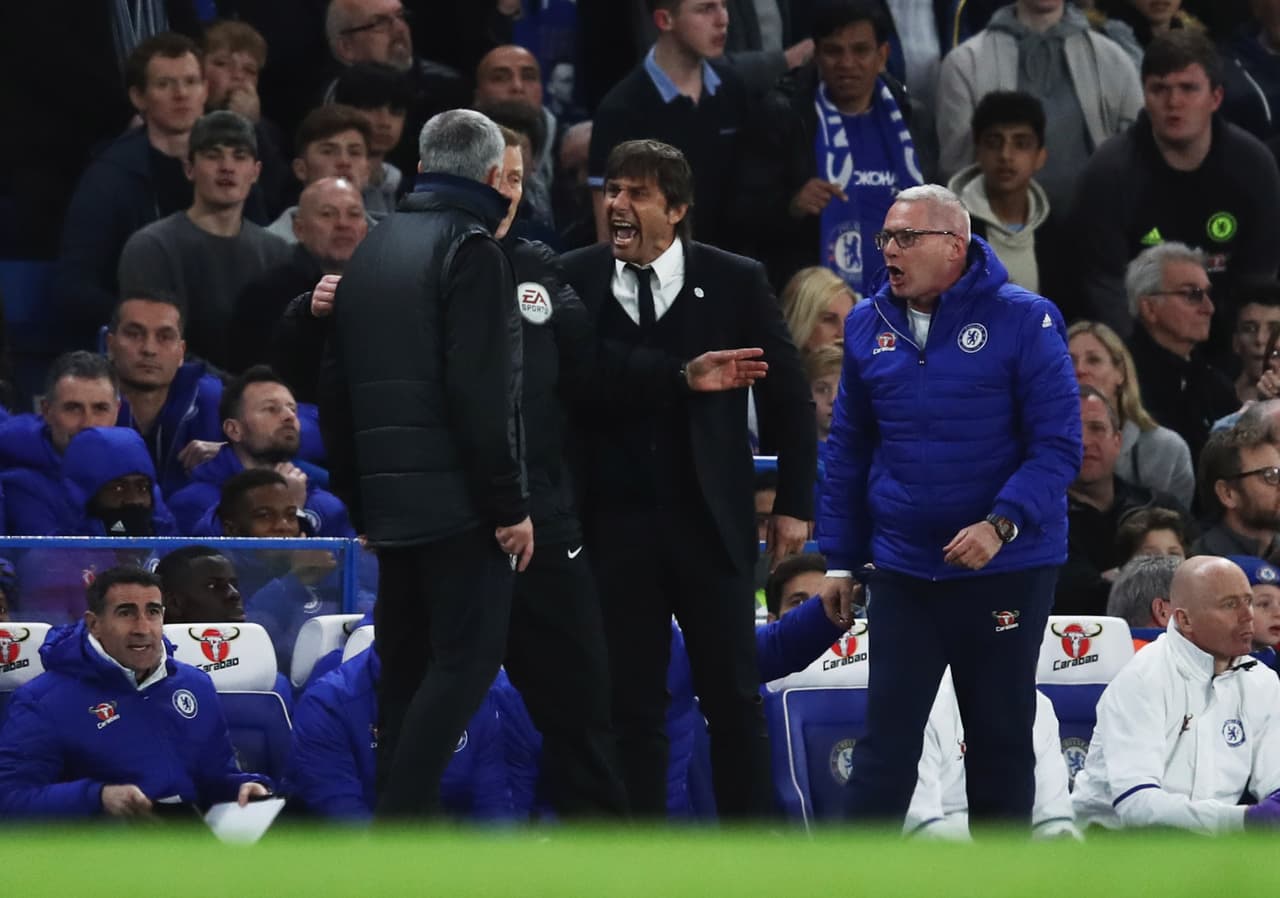 <b>Antonio Conte: </b>la relación entre José y Antonio comenzó mal cuando el italiano fue su sucesor en el Chelsea tras una segunda etapa lamentable. Los piques entre los entrenadores continuaron mientras el portugués pasó al United. "Payaso", llamó Mou a Conte y él lo dijo alguna vez "falso" y "pequeño".
