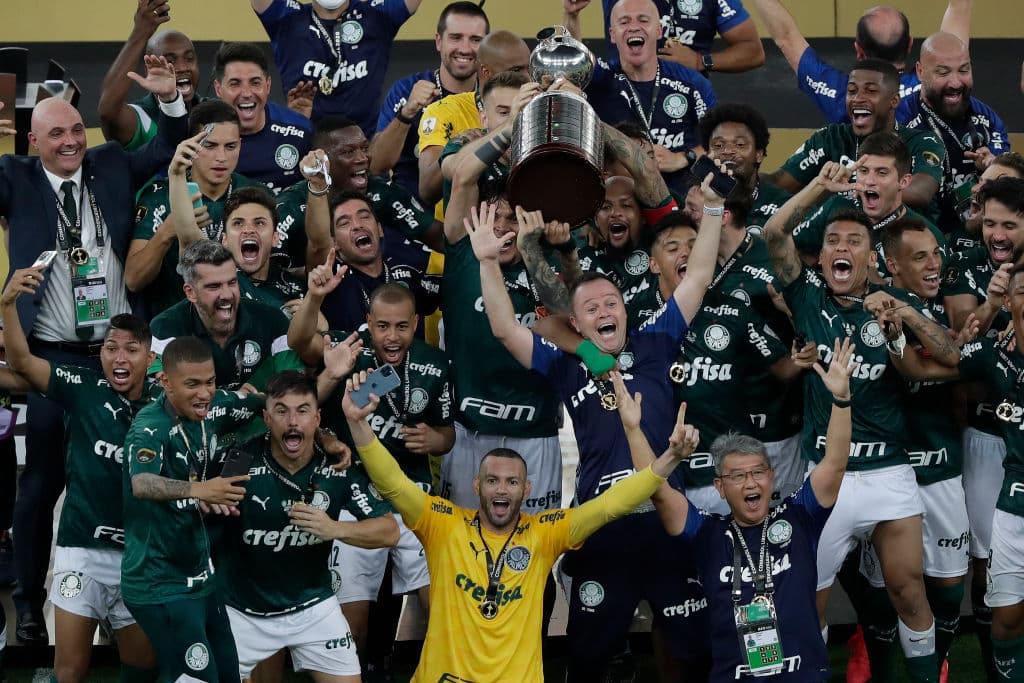 Las postales de la coronación del Palmeiras en la Libertadores | Un gol de último minuto catapultó al ‘Verdao’ al Mundial de Clubes que tendrá lugar en Catar.