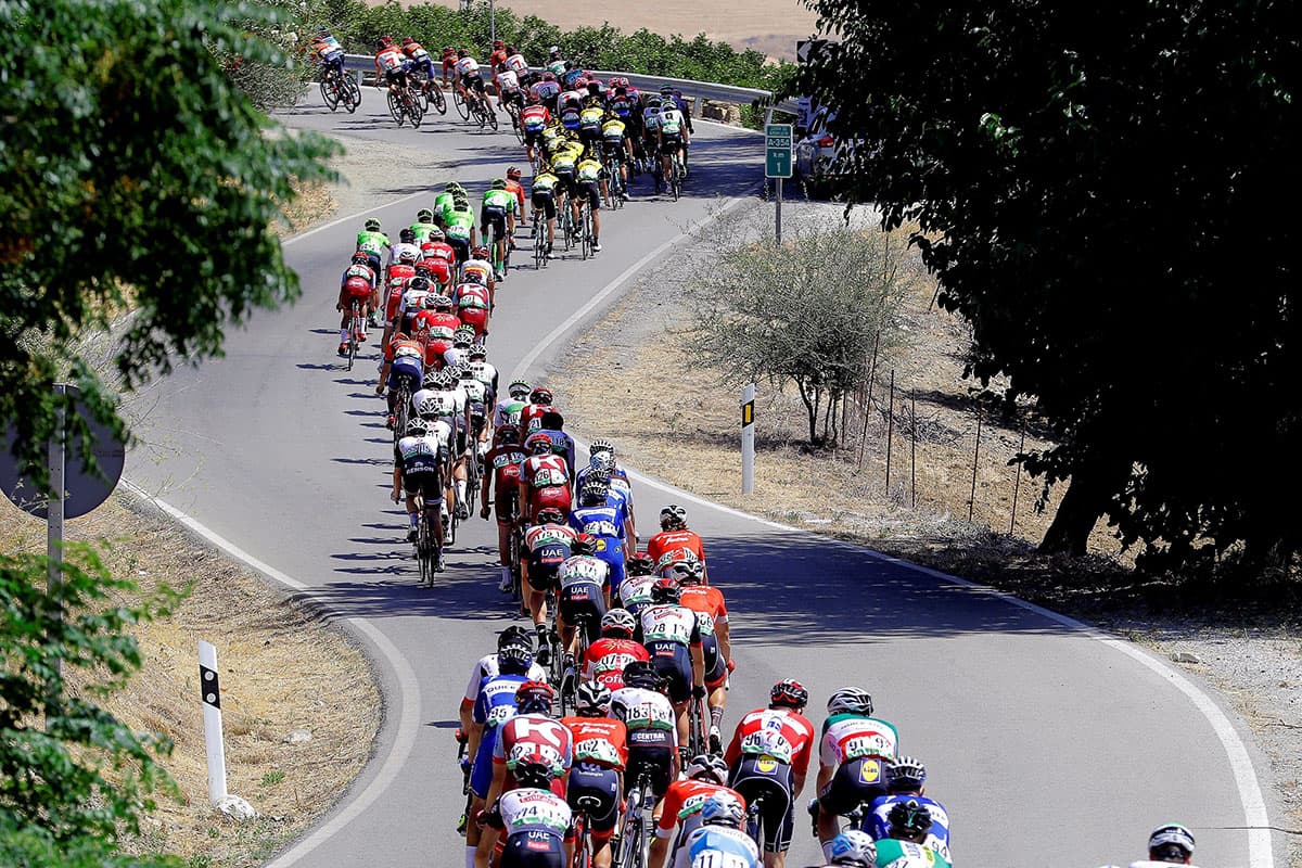 Las carreteras españolas son escenario de la última de las tres grandes vueltas del calendario ciclístico mundial.