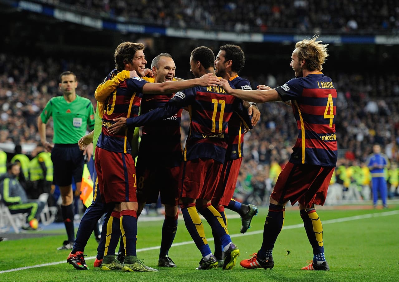 Esa ha sido hasta ahora la última victoria en un Clásico de España de Barcelona, que se coronó campeón de la Liga de España 2015/16.