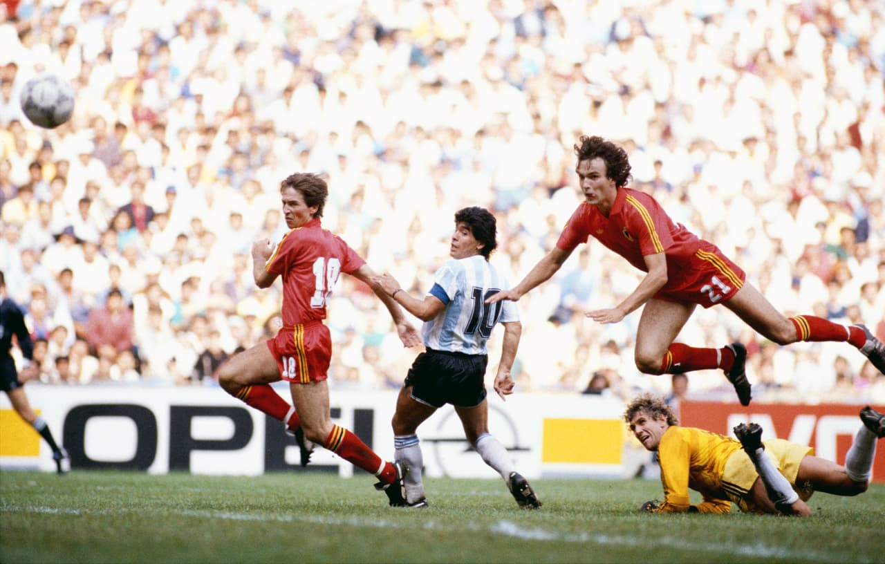 Para consuelo de Bélgica, fue precisamente Maradona el mejor jugador de México 1986 y con Argentina el campeón de esa edición.