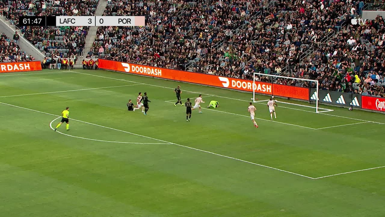 Exquisita definición de Evander! Su primer gol liguero con Portland Timbers!