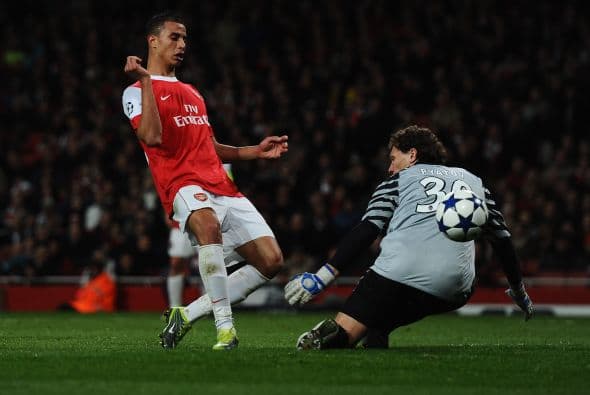 Y el marroquí Chamakh cerró la cuenta con el quinto tanto.