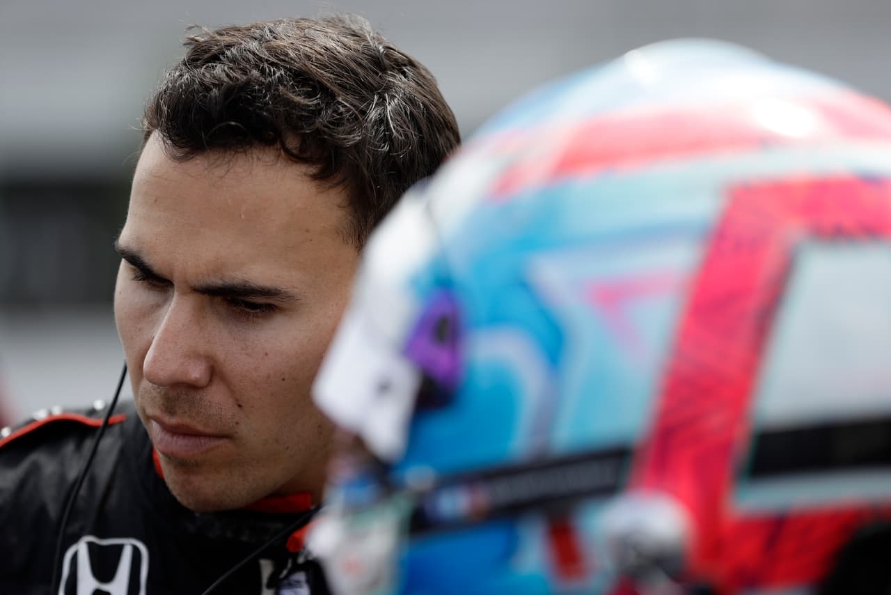 El involucrado fue el piloto canadiense (foto) Robert Wickens, quien apenas en la vuelta 6 estaba tratando de rebasar a Ryan Hunter-Reay en una de las curvas del Pocono Raceway.