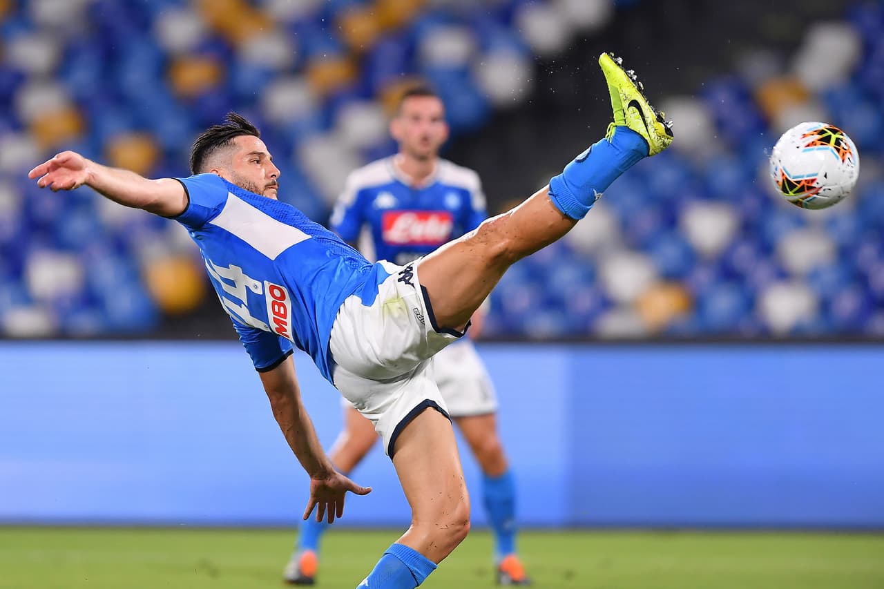 Con un golazo de Lorenzo Insigne al minuto 82, el Napoli vuelve a ganar y continúa sin ver la derrota desde que se reanudó el futbol en Italia.