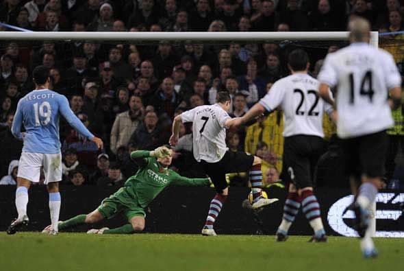 El Burnley comenzó dando la sorpresa al Manchester City con dos goles de ventaja.