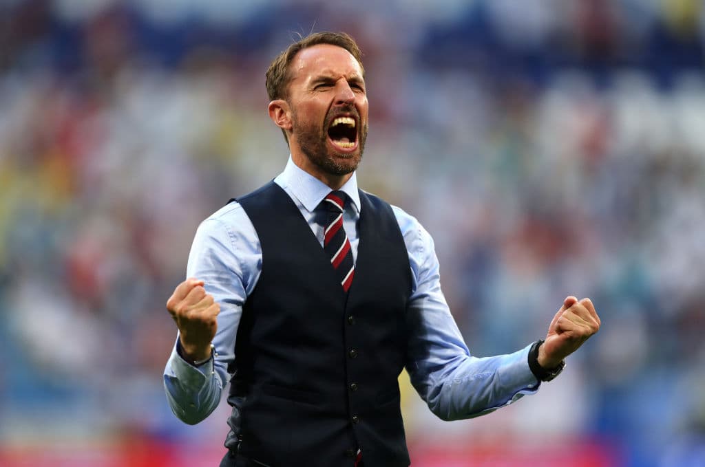 Se rumora que por el gran trabajo del Gareth Southgate como técnico de Inglaterra, en la FA quieren blindarlo para evitar que un club grande pueda seducirlo y tentarlo para llevárselo.