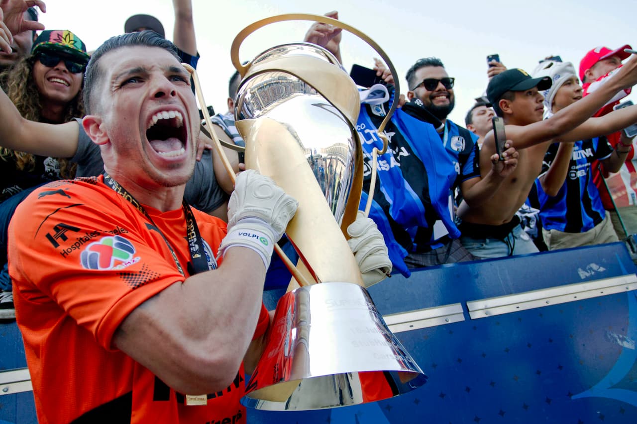 Tiago Volpi tiene contrato con Gallos hasta 2019.