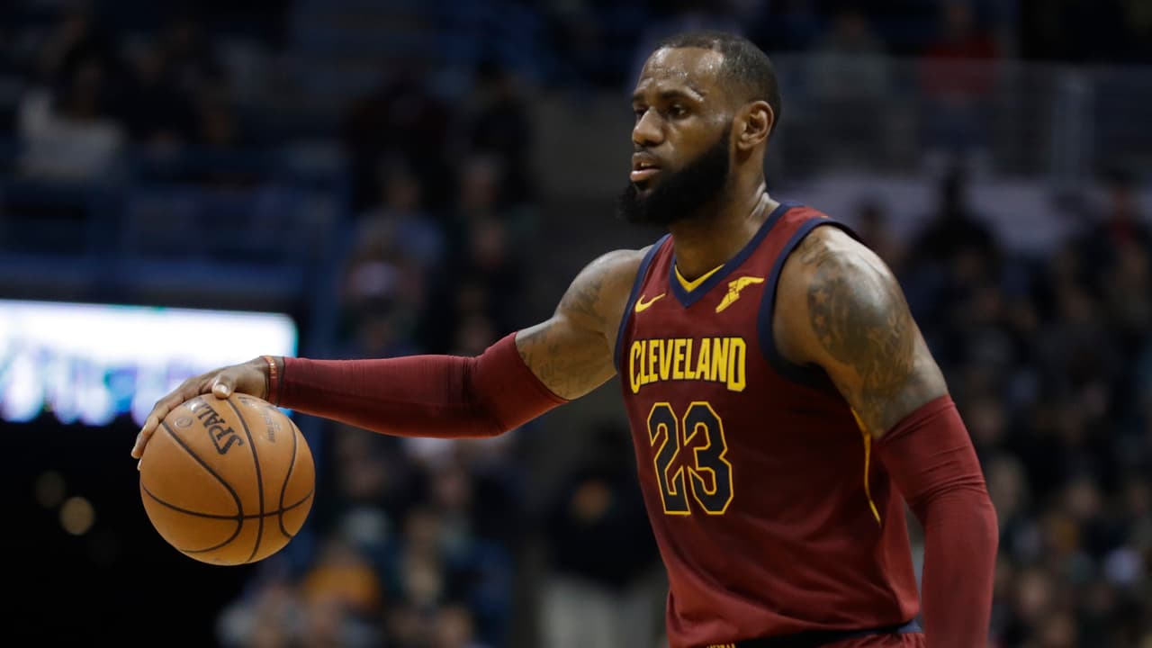 <b>2. LeBron James </b>(Cleveland Cavaliers) - 33,285,709 millones de dólares.